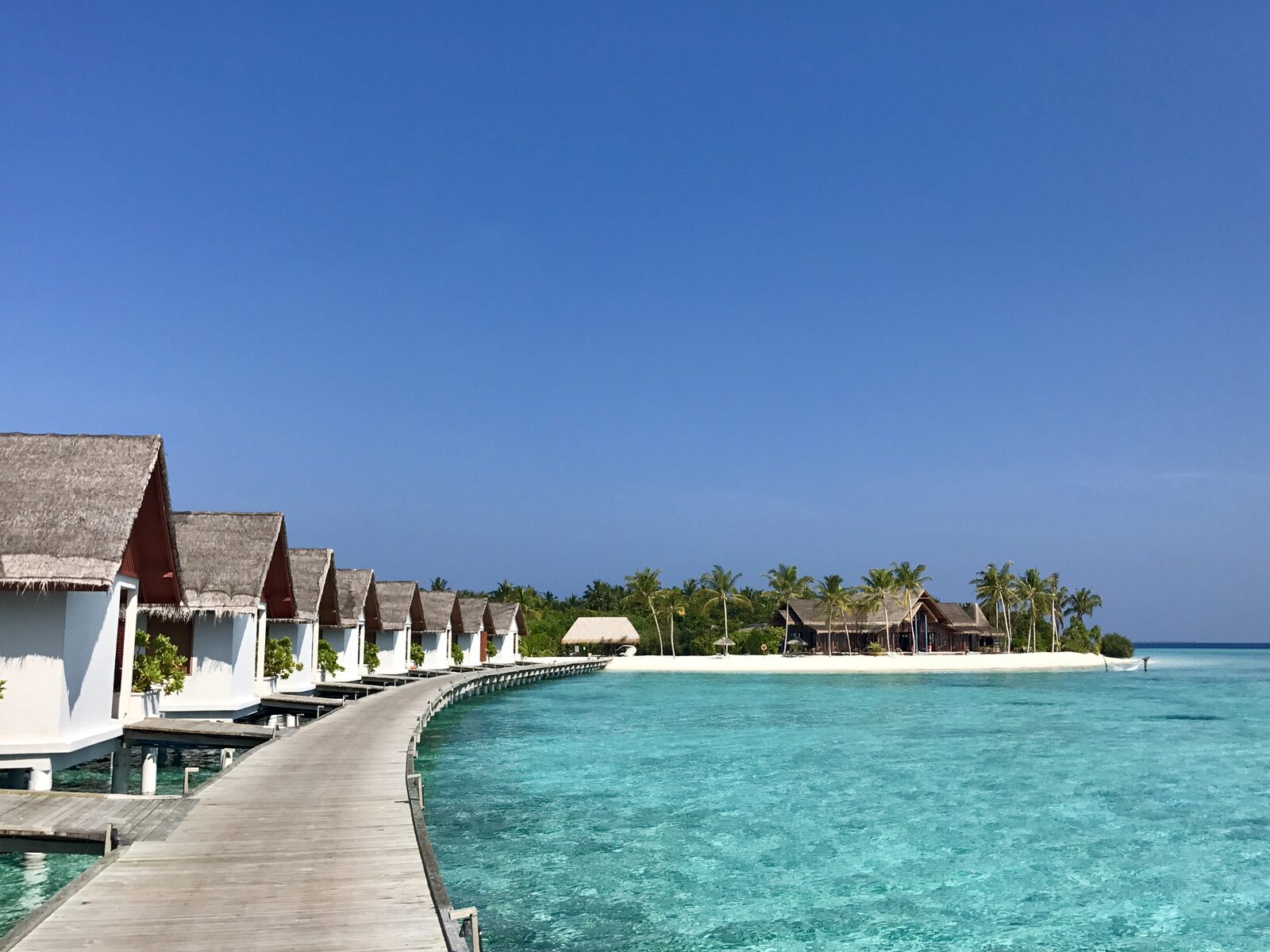 Pastel Maldivian sky at dusk